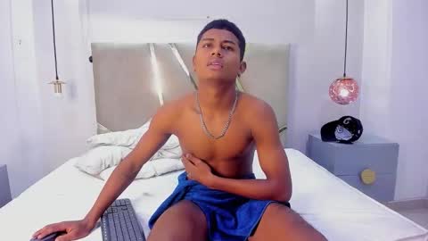 Mmorenito online show from 24, 10, 2025