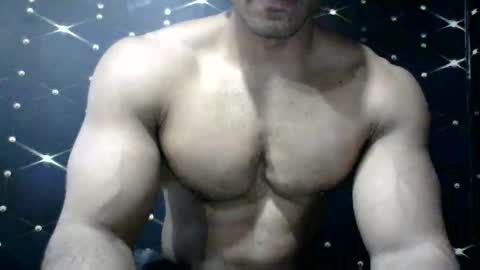 Snapshot of moreno1muscular chatting on 9, 3, 2025 moreno1muscular online show from 9, 3, 2025