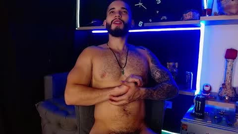 Snapshot of morgann_jones chatting on 28, 1, 2025 morgan online show from 28, 1, 2025