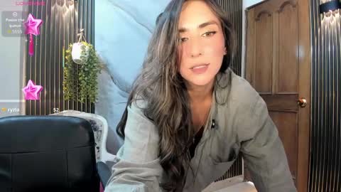 Snapshot of moriahhoe chatting on 8, 4, 2026 Moriah online show from 8, 4, 2026