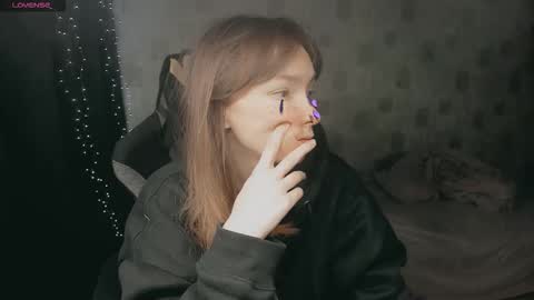 Snapshot of morimy chatting on 16, 12, 2025 Lisa 3 online show from 16, 12, 2025