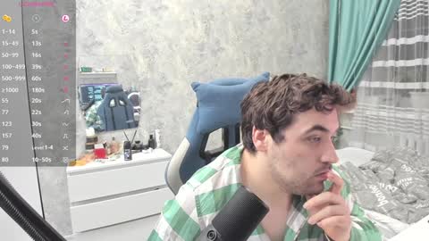 Snapshot of morlaios chatting on 2, 2, 2025 Morl online show from 2, 2, 2025