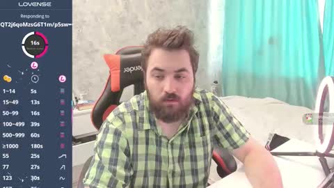 Snapshot of morlaios chatting on 22, 10, 2025 Morl online show from 22, 10, 2025