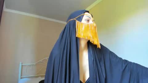 Snapshot of moroccan_diamond_ chatting on 16, 5, 2026 Medina online show from 16, 5, 2026