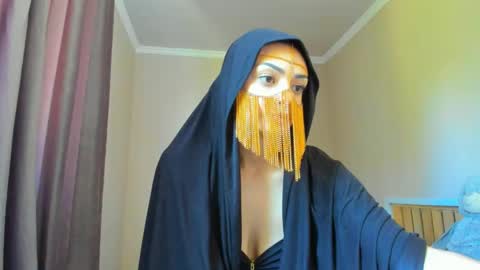 Snapshot of moroccan_diamond_ chatting on 24, 5, 2026 Medina online show from 24, 5, 2026