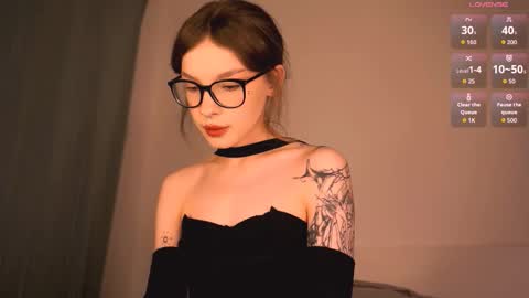 Snapshot of morphesoull chatting on 10, 11, 2025 morphe online show from 10, 11, 2025