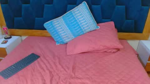 Snapshot of morrigan_luxus chatting on 23, 10, 2025 morrigan_luxus online show from 23, 10, 2025