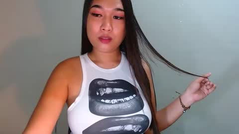 morriganhel_ online show from 12, 12, 2024