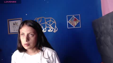 Snapshot of morrison_antonella chatting on 5, 6, 2026 Antonella online show from 5, 6, 2026