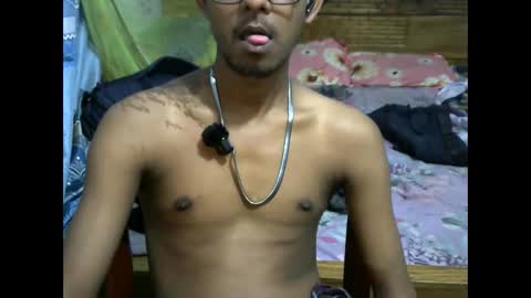 Snapshot of moso999 chatting on 25, 4, 2026 moso999 online show from 25, 4, 2026