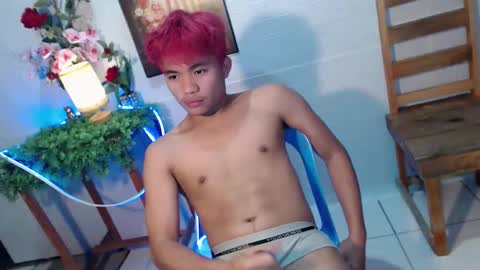 mostwantedtwink online show from 20, 5, 2026