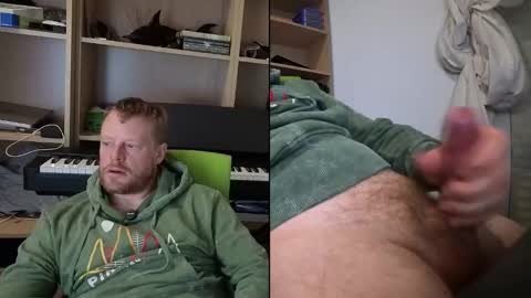 JuicySandwich online show from 5, 3, 2026