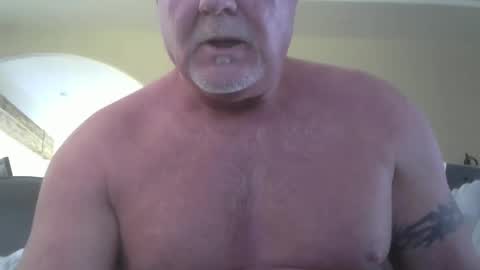 Snapshot of motorguy08 chatting on 7, 3, 2025 motorguy08 online show from 7, 3, 2025