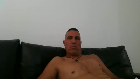 Snapshot of motyvation chatting on 8, 10, 2025 ADAM online show from 8, 10, 2025