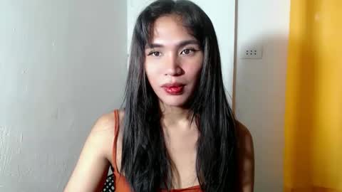 mouiline_rouge69 online show from 19, 4, 2026