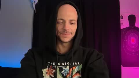 Snapshot of mount_vesuvius chatting on 12, 10, 2025 mount_vesuvius online show from 12, 10, 2025