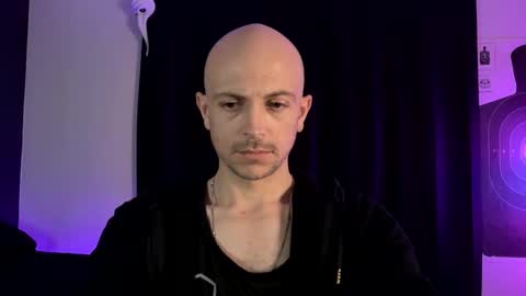 Snapshot of mount_vesuvius chatting on 13, 11, 2025 mount_vesuvius online show from 13, 11, 2025