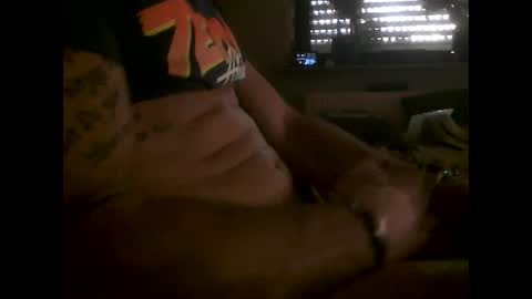 Snapshot of mowgli1977 chatting on 20, 2, 2025 mowgli1977 online show from 20, 2, 2025