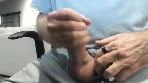 Daddy online show from 16, 2, 2026