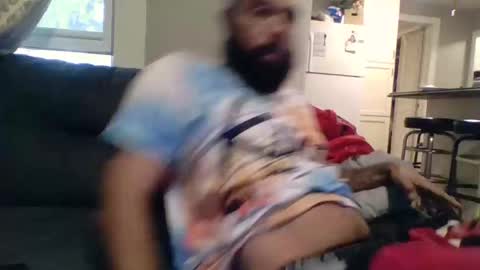 Mr8 online show from 28, 10, 2025