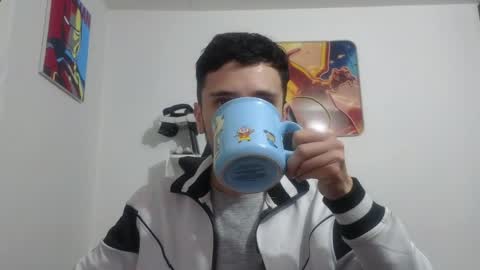 Snapshot of mr_andresr chatting on 2, 4, 2026 Andy online show from 2, 4, 2026