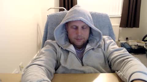 Mr Baldy Likes to Chat online show from 4, 10, 2025