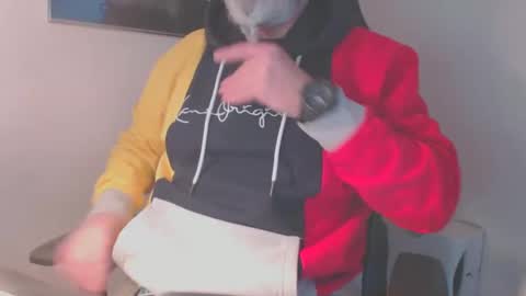 Snapshot of mr_boombastic2021 chatting on 2, 1, 2025 mr_boombastic2021 online show from 2, 1, 2025