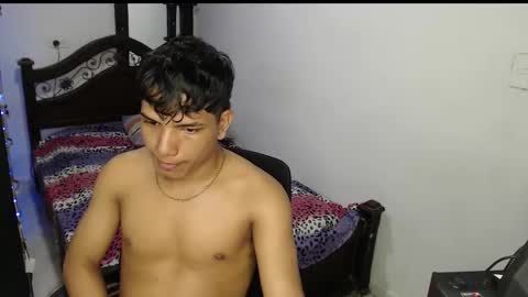 Snapshot of mr_cock_28 chatting on 29, 1, 2025 mr_cock_28 online show from 29, 1, 2025