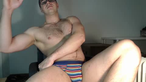 Snapshot of mr_doctor_ chatting on 5, 1, 2025 mr_doctor_ online show from 5, 1, 2025