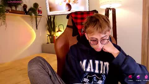 Mr Evans online show from 4, 12, 2025