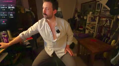 Snapshot of mr_foxxy chatting on 1, 2, 2025 ninko online show from 1, 2, 2025