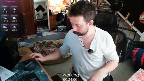 Snapshot of mr_foxxy chatting on 6, 2, 2025 ninko online show from 6, 2, 2025