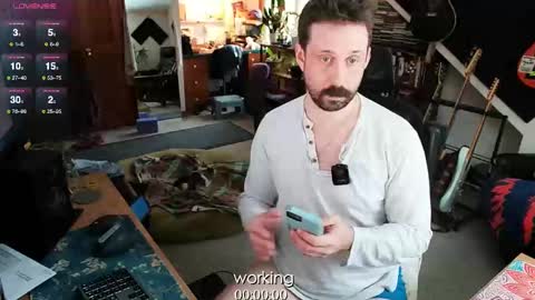 Snapshot of mr_foxxy chatting on 6, 2, 2025 ninko online show from 6, 2, 2025