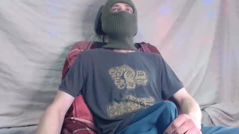 Snapshot of mr_gscrypt chatting on 4, 5, 2026 Max online show from 4, 5, 2026