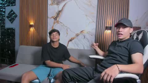 Snapshot of mr_mois chatting on 3, 4, 2026 mr_mois online show from 3, 4, 2026