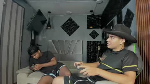 mr_mois online show from 10, 7, 2026