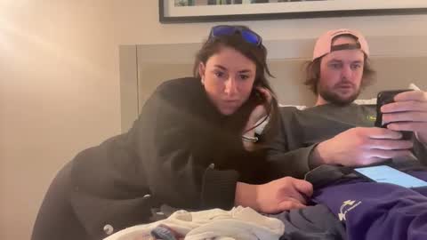 Mr  Mrs Glitter online show from 21, 2, 2026