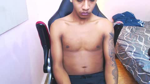 Snapshot of mr_stiven_ chatting on 5, 1, 2025 mr_stiven_ online show from 5, 1, 2025