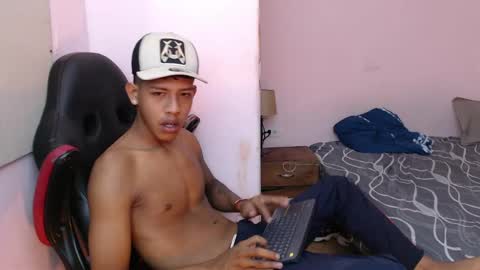 Snapshot of mr_stiven_ chatting on 6, 1, 2025 mr_stiven_ online show from 6, 1, 2025