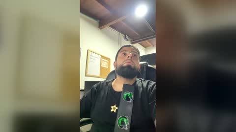 mr_weedman_420 online show from 17, 4, 2026