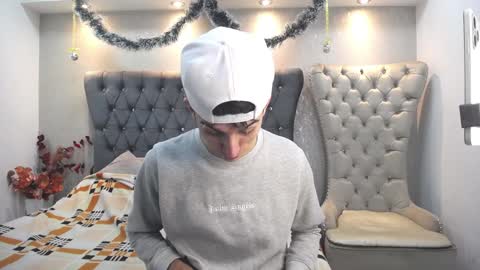 Snapshot of mr_williseo chatting on 4, 1, 2025 williseo online show from 4, 1, 2025