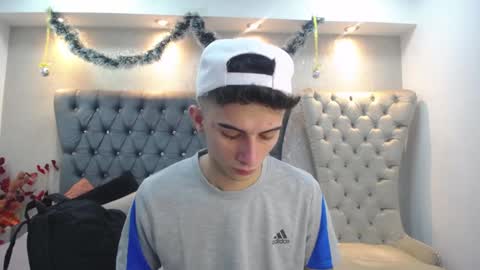 Snapshot of mr_williseo chatting on 7, 1, 2025 williseo online show from 7, 1, 2025