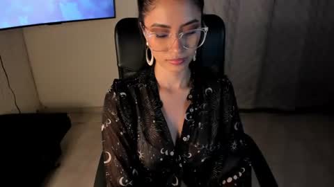 Snapshot of mrandmrssmith139698 chatting on 15, 7, 2026 Mr. Mrs. Smith online show from 15, 7, 2026