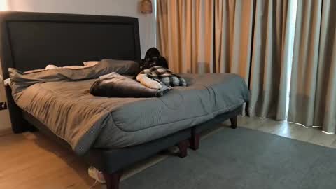 Snapshot of mrandmssin chatting on 28, 9, 2025 mrandmssin online show from 28, 9, 2025