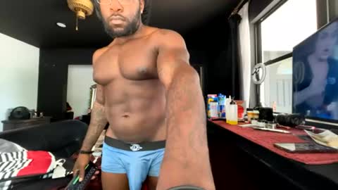 MrBigDThomas online show from 11, 7, 2026