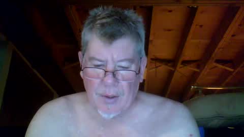 Snapshot of mrblade666 chatting on 5, 10, 2025 mrblade666 online show from 5, 10, 2025