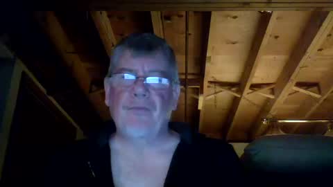 Snapshot of mrblade666 chatting on 16, 10, 2025 mrblade666 online show from 16, 10, 2025