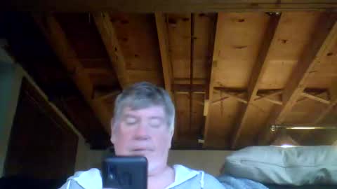 Snapshot of mrblade666 chatting on 22, 11, 2025 mrblade666 online show from 22, 11, 2025