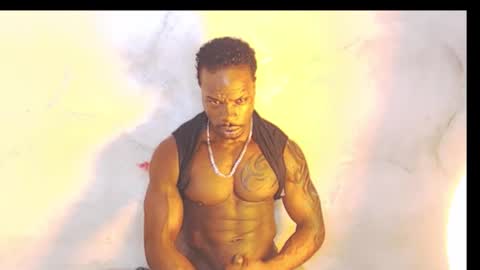 Snapshot of mrbyronstallion chatting on 30, 9, 2025 byron online show from 30, 9, 2025