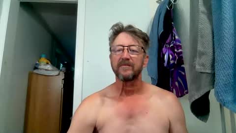 Snapshot of mrcumstain chatting on 3, 11, 2025 mrcumstain online show from 3, 11, 2025